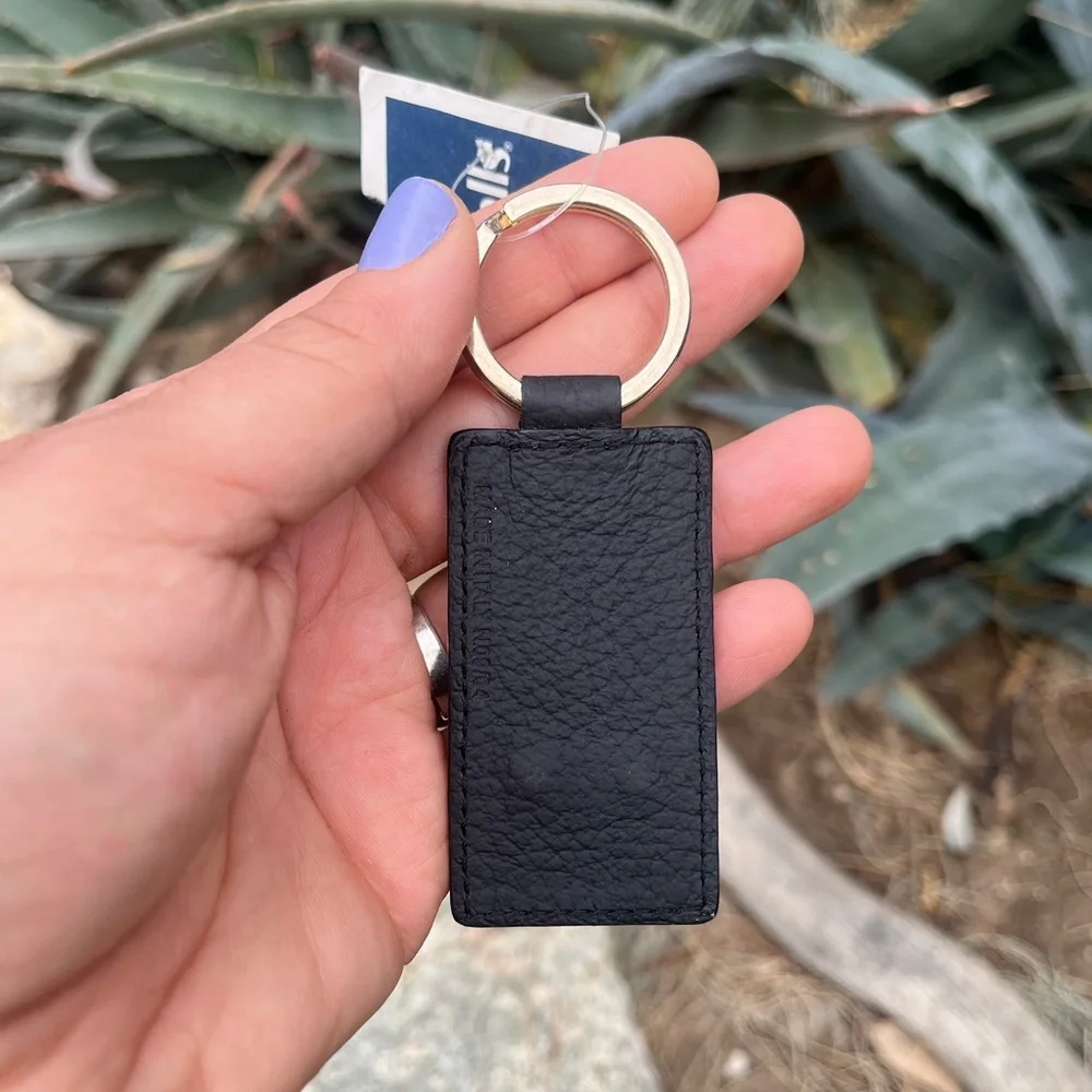 DUNHILL | Black Pebbled Leather Key Fob Keychain NEW